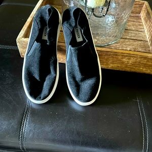 Brand new Steve Madden slip on shoes